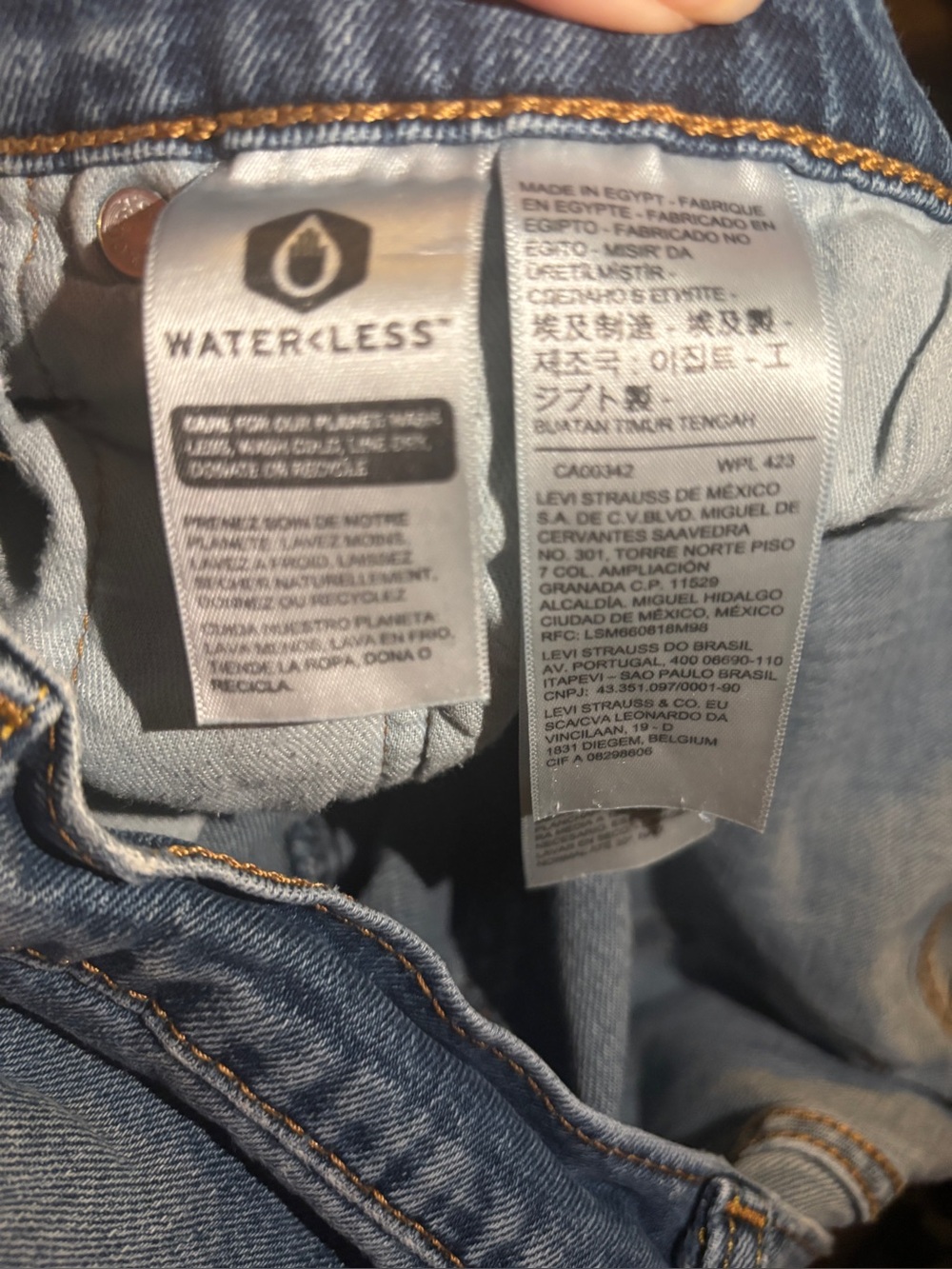 Levi’s 501 Men’s Jeans 34x34 Blue Straight Leg Button Fly Distressed Vintage - Picture 8 of 9